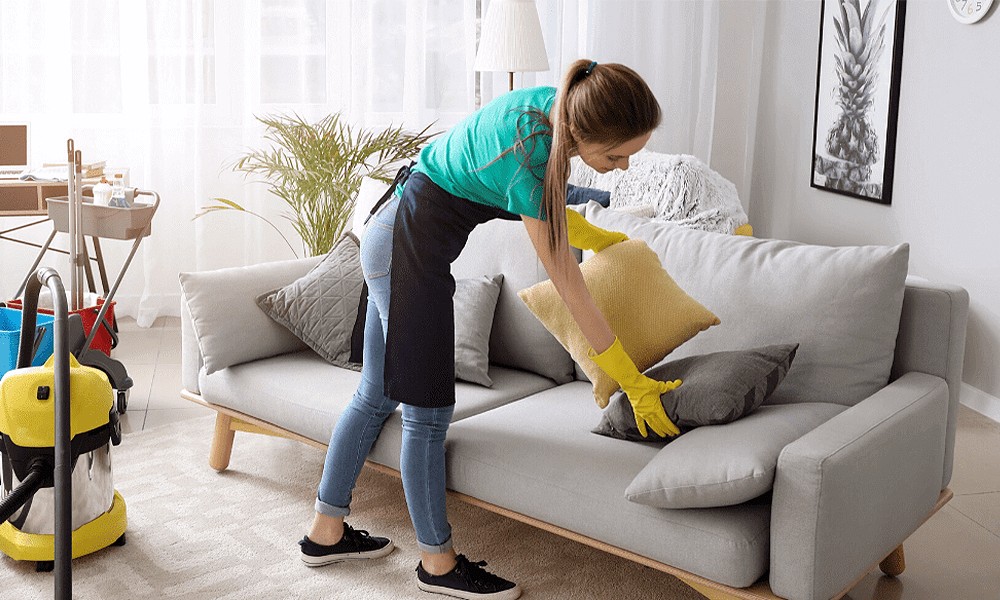How Residential Cleaning Services Help Manage Cleaning In Busy Schedules
